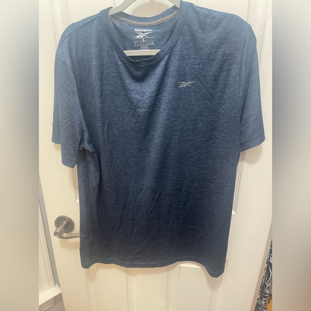 Reebok Men's Dark Blue Short Sleeve Shirt